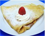 PAF_07_Francouzska_palacinka_s_kysanou_smetanou_a_jahodami.jpg